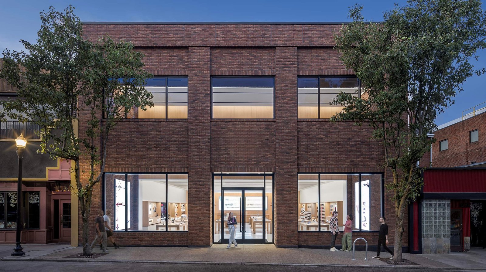 Shadyside-Retail-Store-project-img-exterior-1