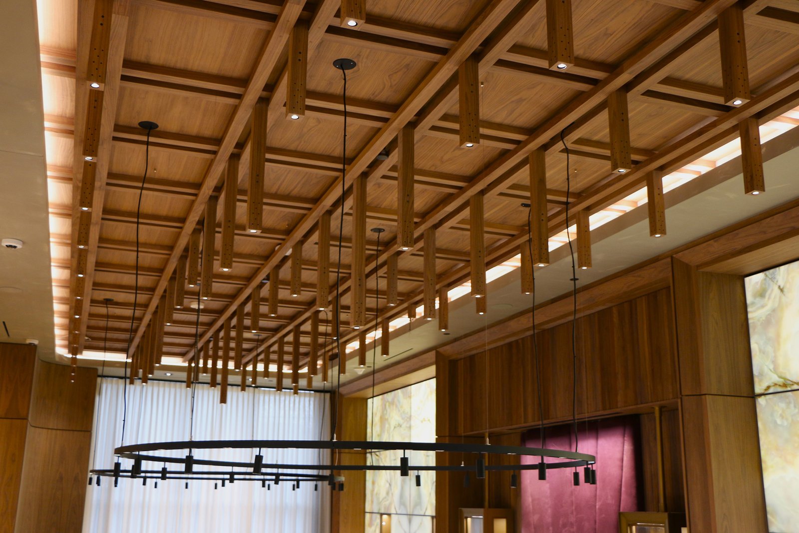 orrs-jewlery-project-img-interior-overhead-lights-1